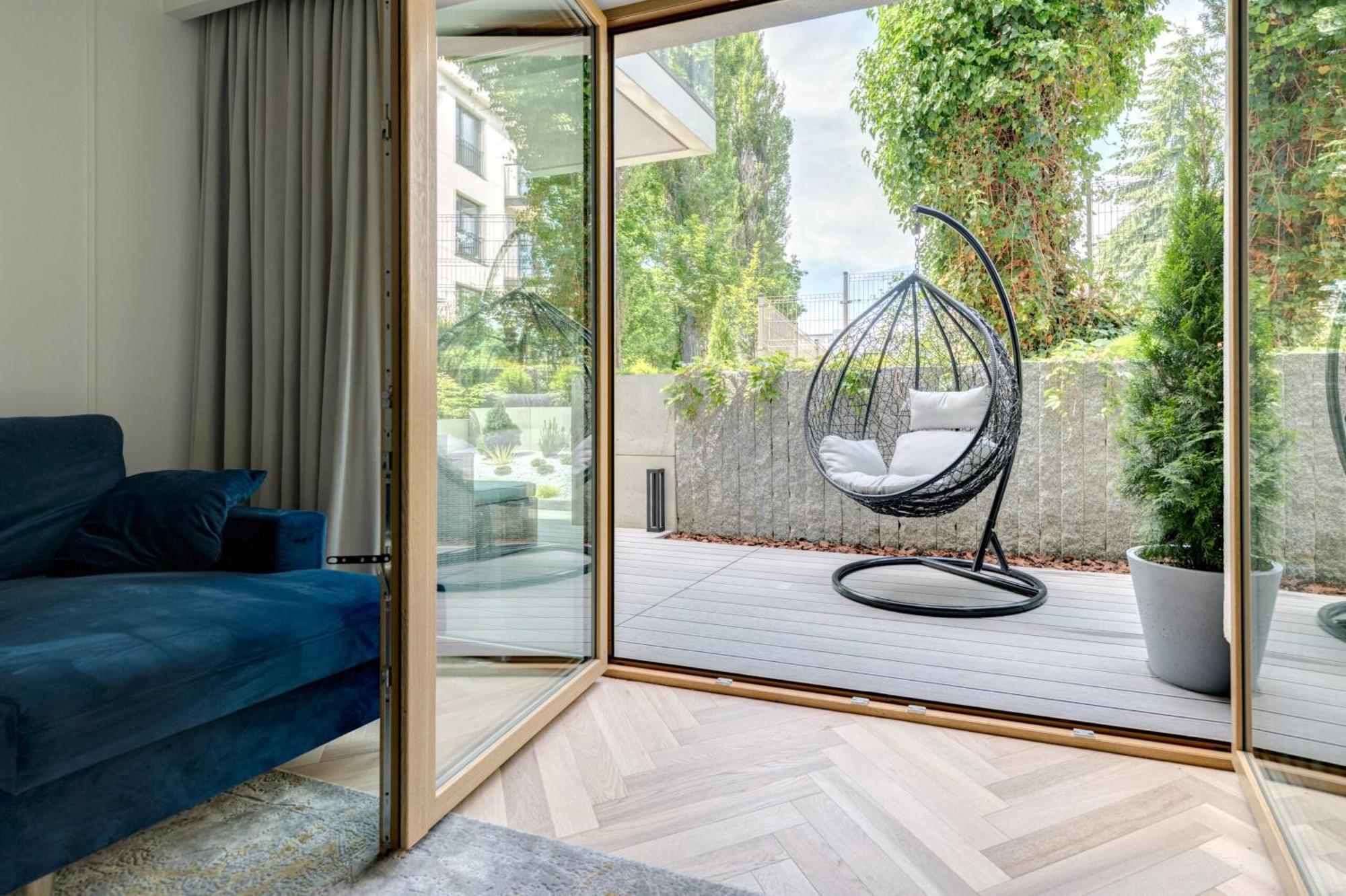 Apartment Terrace